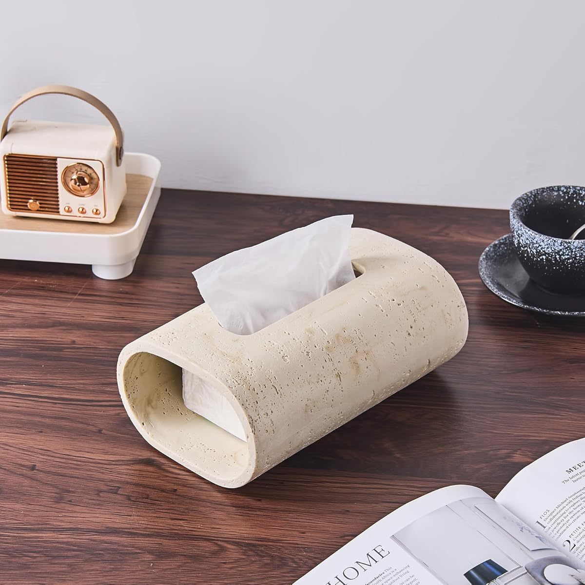Tissue Box Holder - Modern Minimalist Bathroom & Living Room Decor, Elegant Tissue Dispenser for Kitchen, Bedroom, Office - Durable Plastic Construction, Compatible with Standard Tissues - Decorative Organizer for Home or Commercial Spaces, Sophisticated
